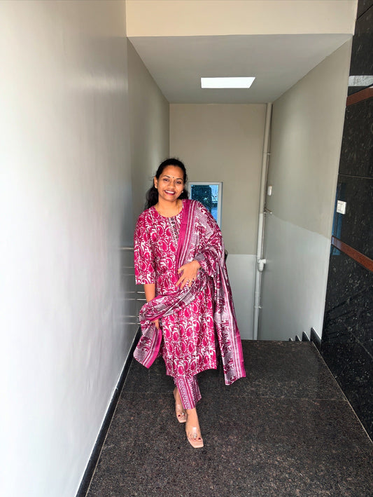 Magenta/Crimson Kurta Set