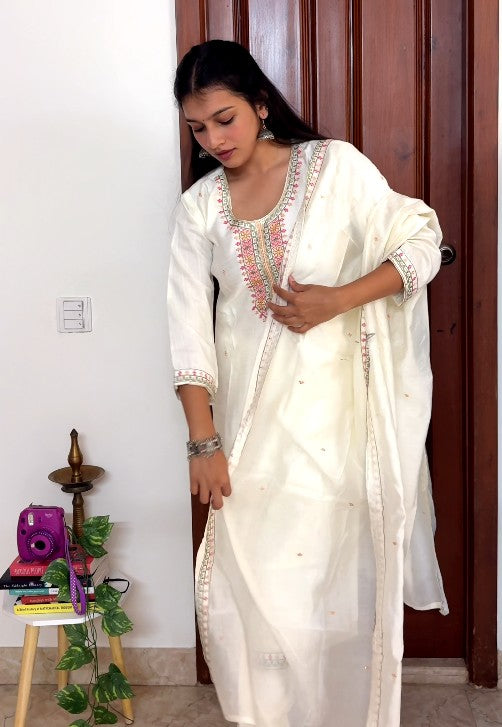 White 3 piece kurta set