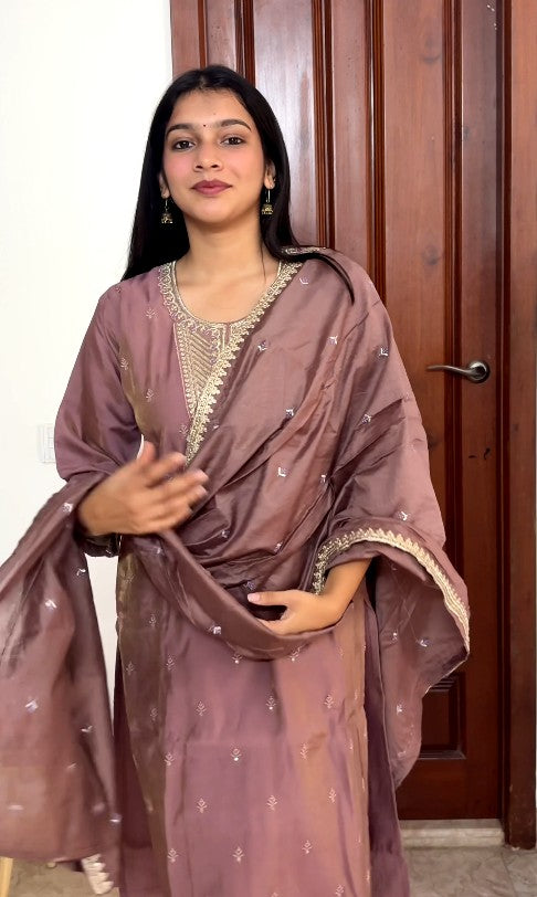 Brown shade 3 piece kurta set